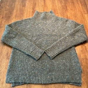 Sherpa Adventure Gear sweater